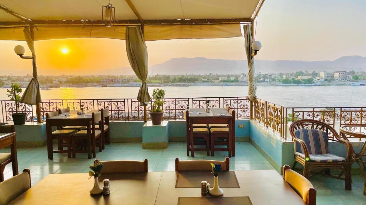 Merry Land Hotel & Roof Top Nile Restaurant Luxor Eksteriør bilde